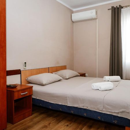 Apartments Djukic Тиват Екстер'єр фото