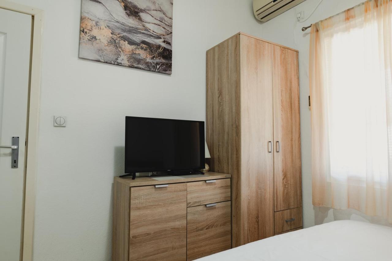 Apartments Djukic Тиват Екстер'єр фото