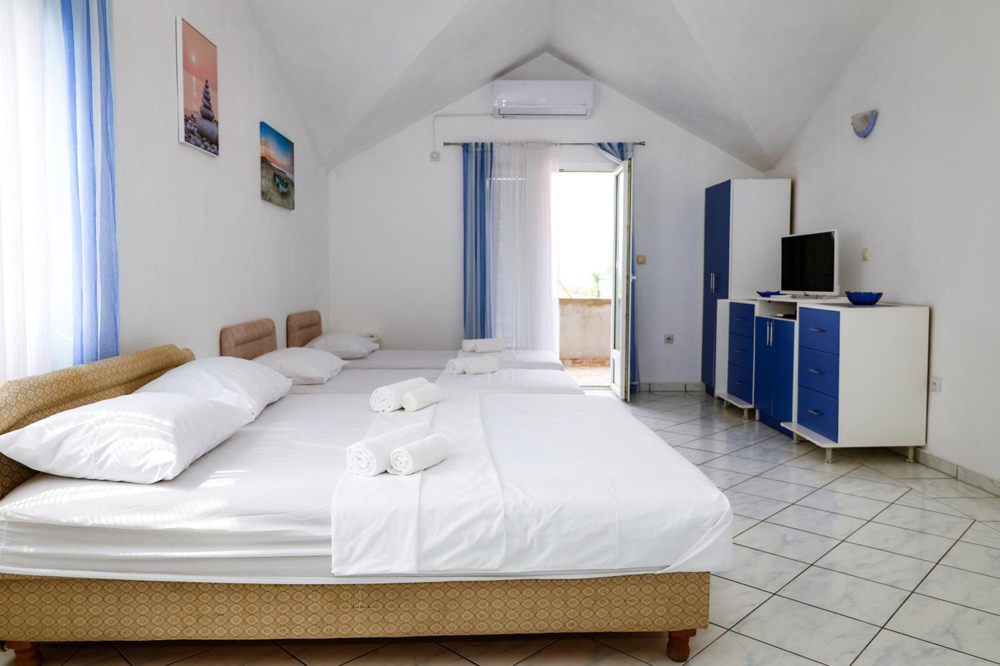 Apartments Djukic Тиват Екстер'єр фото